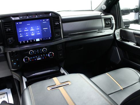 Used 2024 Ford F450 Platinum w/ Snow Plow Prep Package image 19