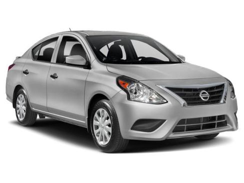 Used 2019 Nissan Versa SV FWD image 9