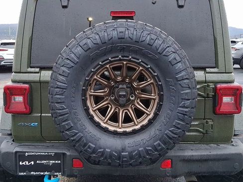 Used 2022 Jeep Wrangler Unlimited Rubicon 4xe w/ Dual Top Group image 28