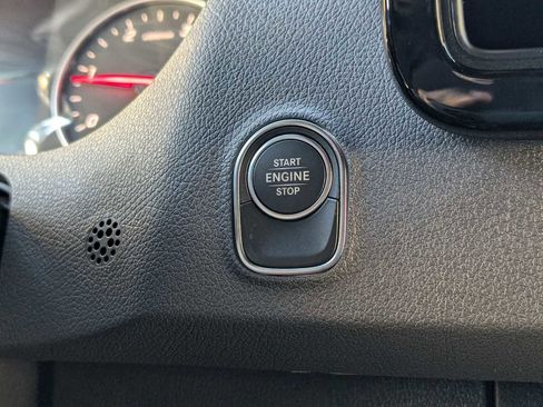 New 2025 Mercedes-Benz Sprinter 2500 image 29