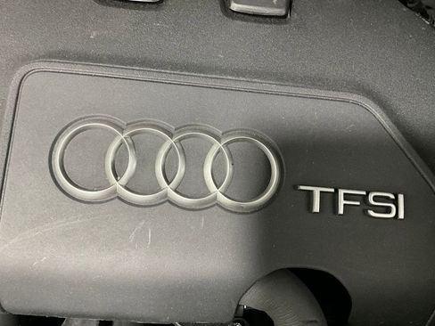Used 2018 Audi Q3 2.0T Premium w/ Convenience Package AWD/4WD image 31