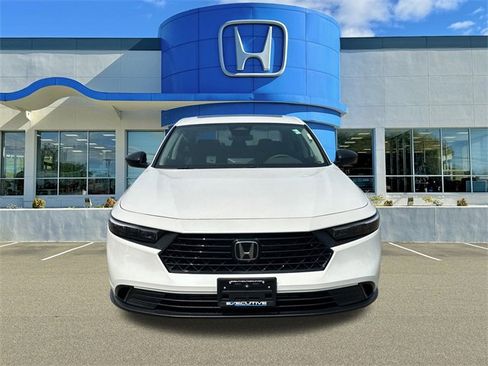 New 2025 Honda Accord SE image 6