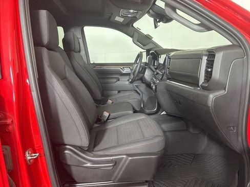 Used 2023 Chevrolet Silverado 1500 RST w/ Z71 Off-Road Package AWD/4WD image 4