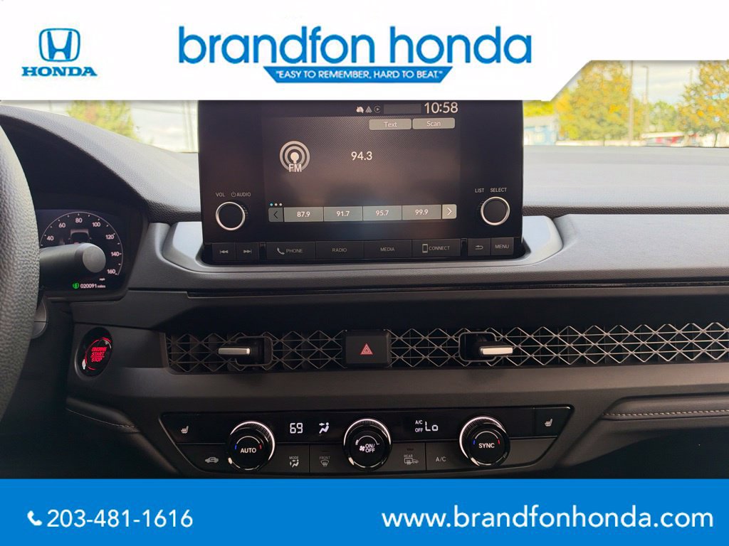 Used 2024 Honda Accord EX image 19