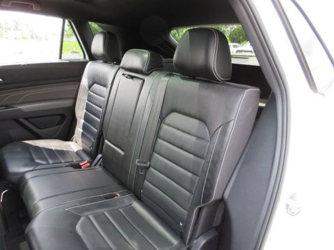 Used 2021 Volkswagen Atlas Cross Sport SEL Premium AWD/4WD image 21