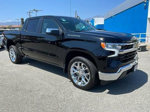 Used 2024 Chevrolet Silverado 1500 LT RWD image 29
