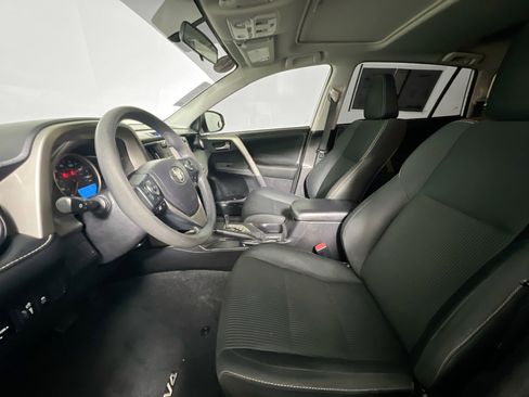 Used 2014 Toyota RAV4 XLE FWD image 14
