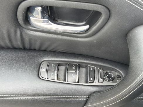 Used 2019 Nissan Armada SL w/ Premium Package RWD image 28