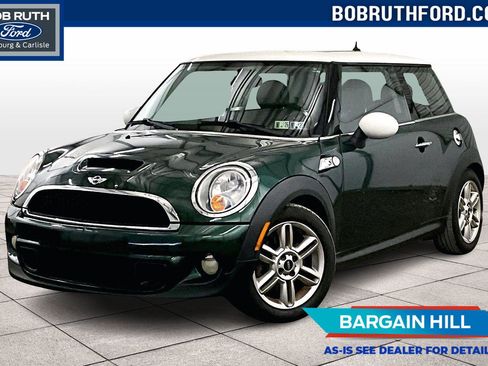 Used 2011 MINI Cooper S image 1
