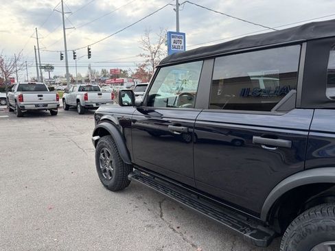 Used 2021 Ford Bronco Big Bend image 4