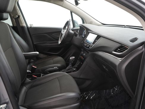 Used 2019 Buick Encore Preferred w/ Safety Package AWD/4WD image 11