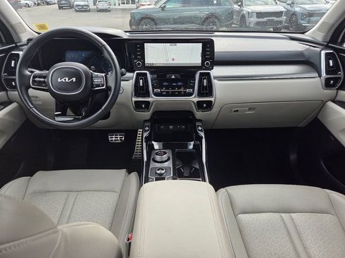 Used 2023 Kia Sorento SX Prestige AWD/4WD image 12