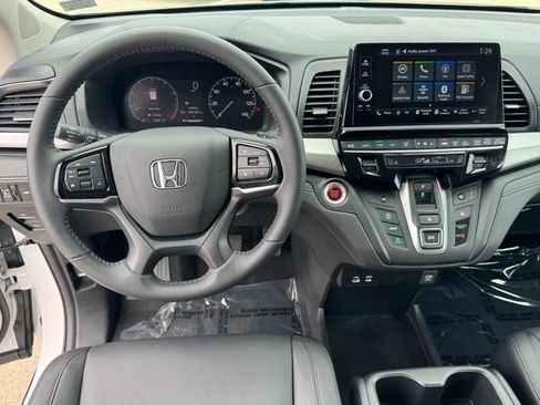 Certified 2026 Honda Odyssey EX-L image 19