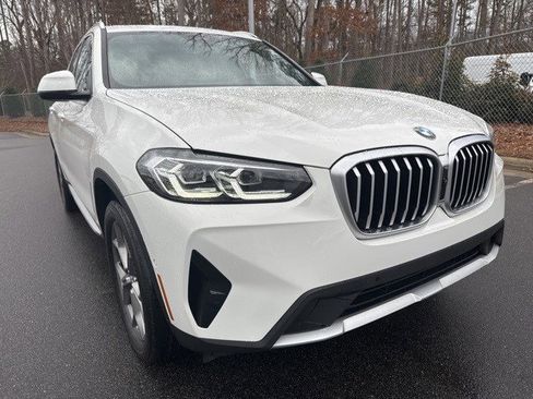 Used 2024 BMW X3 xDrive30i w/ Premium Package image 3