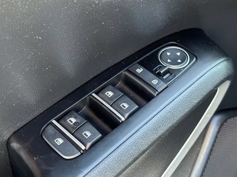 Used 2021 Kia Soul X-Line FWD image 19