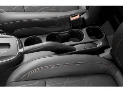 Used 2019 Chevrolet Trax LT FWD image 19