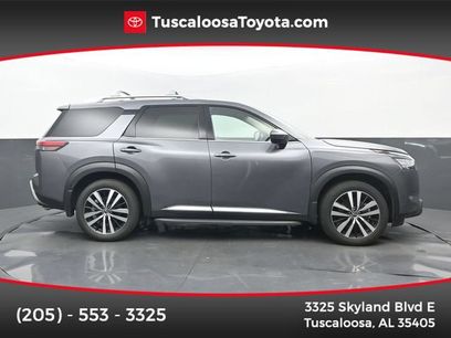 Used 2025 Nissan Pathfinder Platinum w/ Cargo Package