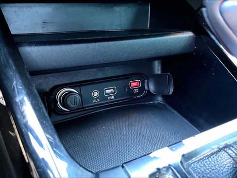 Used 2021 Kia Forte GT-Line w/ GT-Line Premium Package FWD image 24
