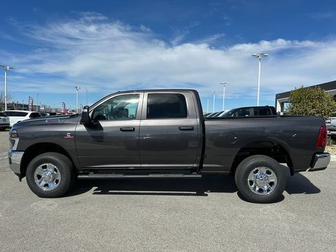 New 2026 RAM 2500 Tradesman AWD/4WD image 3