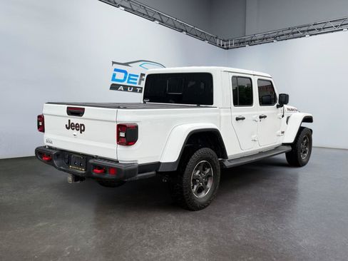 Used 2022 Jeep Gladiator Rubicon w/ LED Lighting Group AWD/4WD image 3