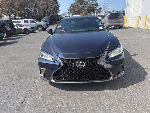 Used 2020 Lexus ES 350 w/ Premium Package image 2