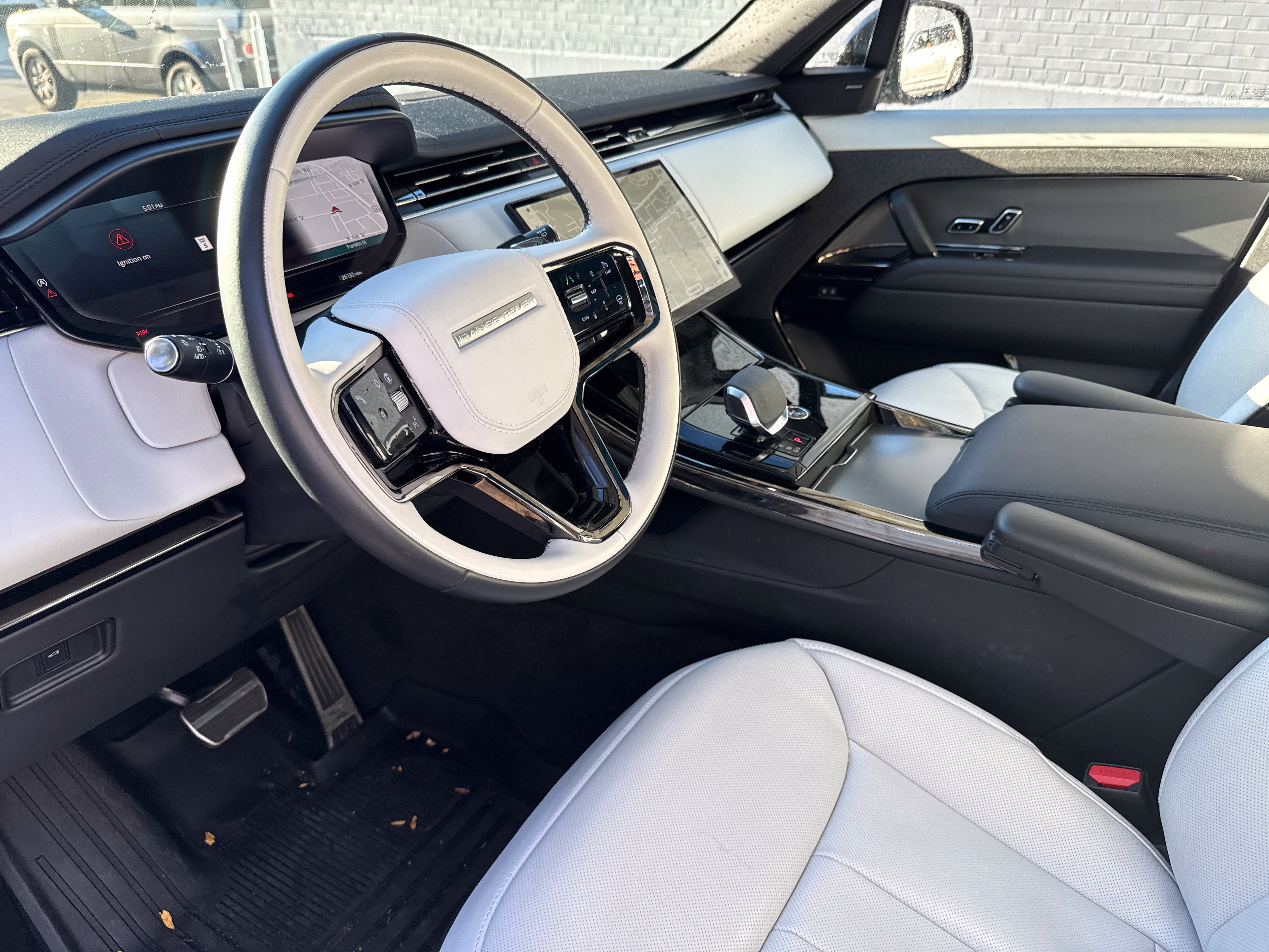 Used 2024 Land Rover Range Rover Sport Dynamic SE AWD/4WD image 7
