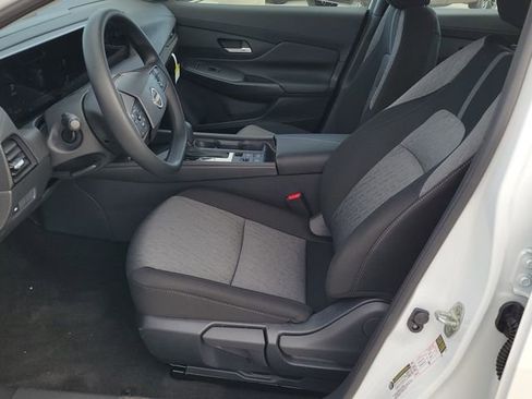 New 2026 Nissan Sentra SV image 6