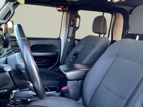 Used 2020 Jeep Gladiator Sport w/ Quick Order Package 24S image 26