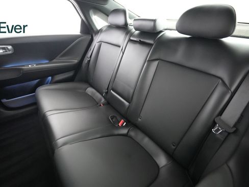 Used 2024 Hyundai Ioniq 6 Limited RWD image 24