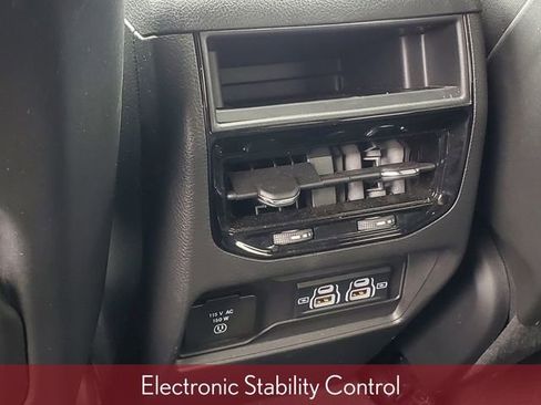 Used 2024 Jeep Grand Cherokee Altitude AWD/4WD image 39