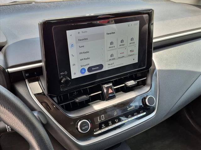 Used 2025 Toyota Corolla LE FWD image 13