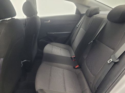 Used 2018 Hyundai Accent SE FWD image 18