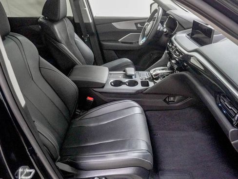 Used 2023 Acura MDX SH-AWD w/ Technology Package image 32
