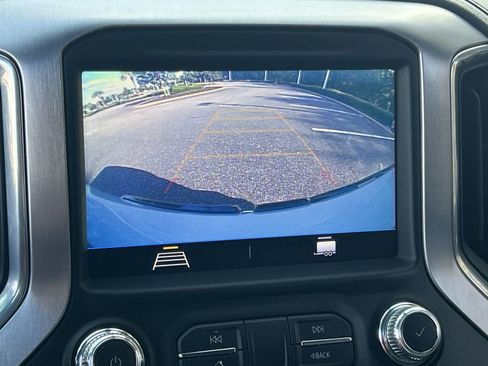 Used 2021 GMC Sierra 1500 Elevation image 19