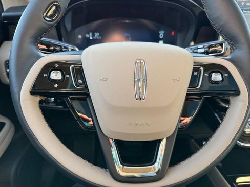 New 2026 Lincoln Corsair Reserve AWD/4WD image 19