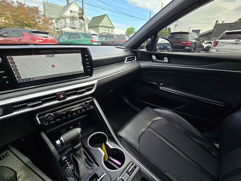 Used 2022 Kia K5 GT-Line w/ GT-Line Awd Premium Package image 12