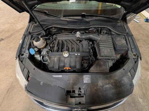 Used 2009 Volkswagen CC VR6 AWD/4WD image 38