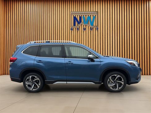 Used 2023 Subaru Forester Touring AWD/4WD image 20