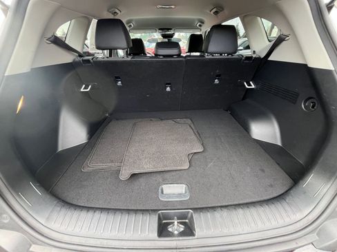 Used 2025 Kia Seltos S image 33