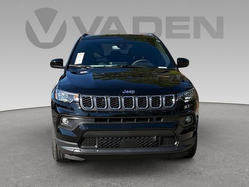 New 2026 Jeep Compass Latitude image 22
