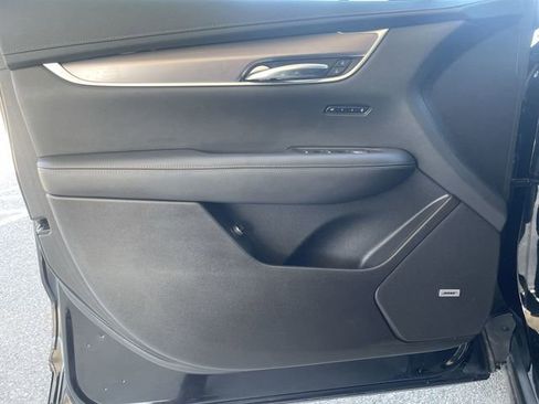 Used 2024 Cadillac XT6 Luxury FWD image 22