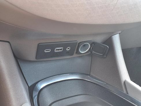 Used 2025 Chevrolet Malibu LT FWD image 22