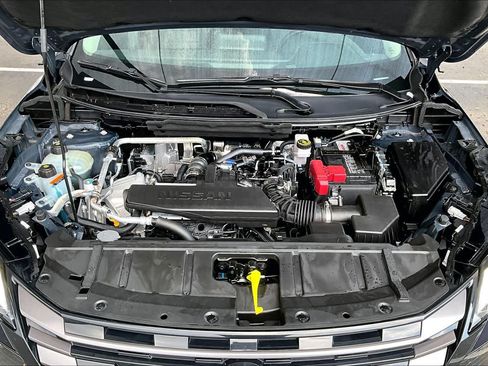 Used 2026 Nissan Rogue SV FWD image 31