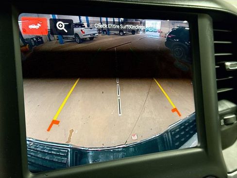 Used 2022 RAM 2500 Big Horn image 13