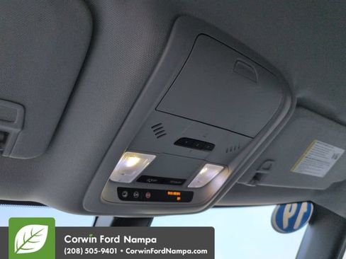 Used 2019 Chevrolet Blazer LT FWD image 22