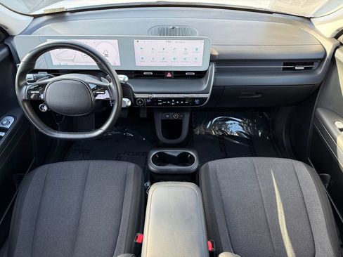 Used 2024 Hyundai Ioniq 5 SEL RWD image 18