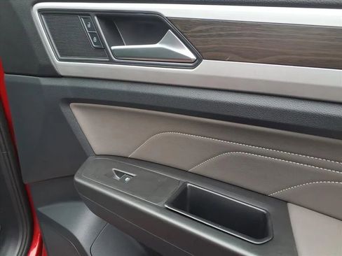 Used 2022 Volkswagen Atlas SE image 12