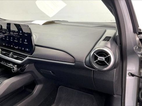 Used 2025 Chevrolet Equinox EV LT w/ Comfort Package AWD/4WD image 14