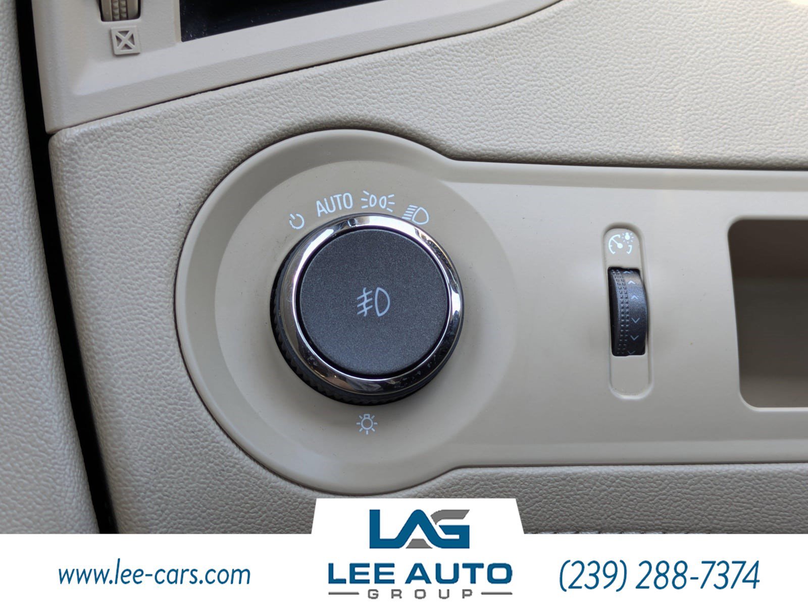 Used 2011 Buick LaCrosse CXL FWD image 19