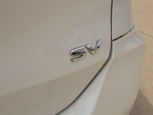 Used 2020 Nissan Rogue SV FWD image 7